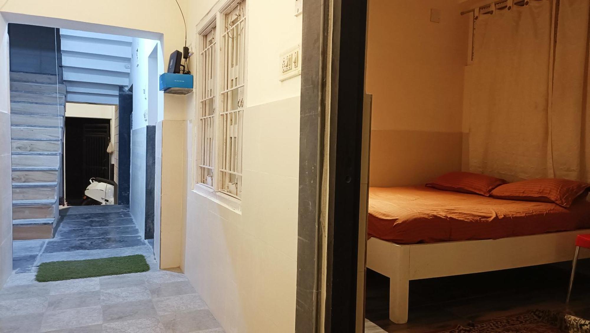 Nirman Homestay 5 Minutes Walk To Beach Purî Extérieur photo