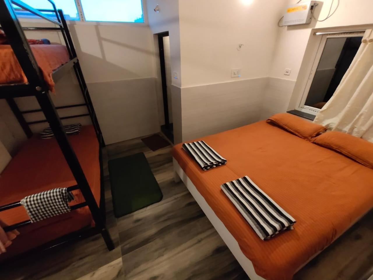 Nirman Homestay 5 Minutes Walk To Beach Purî Extérieur photo