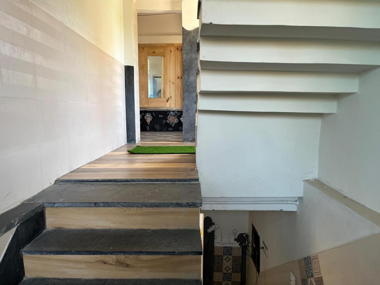 Nirman Homestay 5 Minutes Walk To Beach Purî Extérieur photo