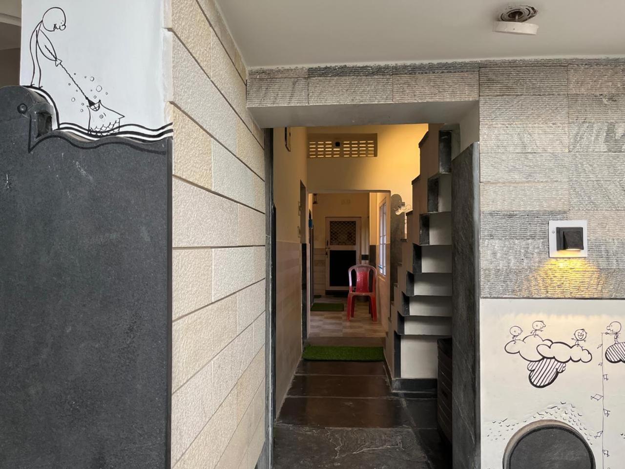 Nirman Homestay 5 Minutes Walk To Beach Purî Extérieur photo