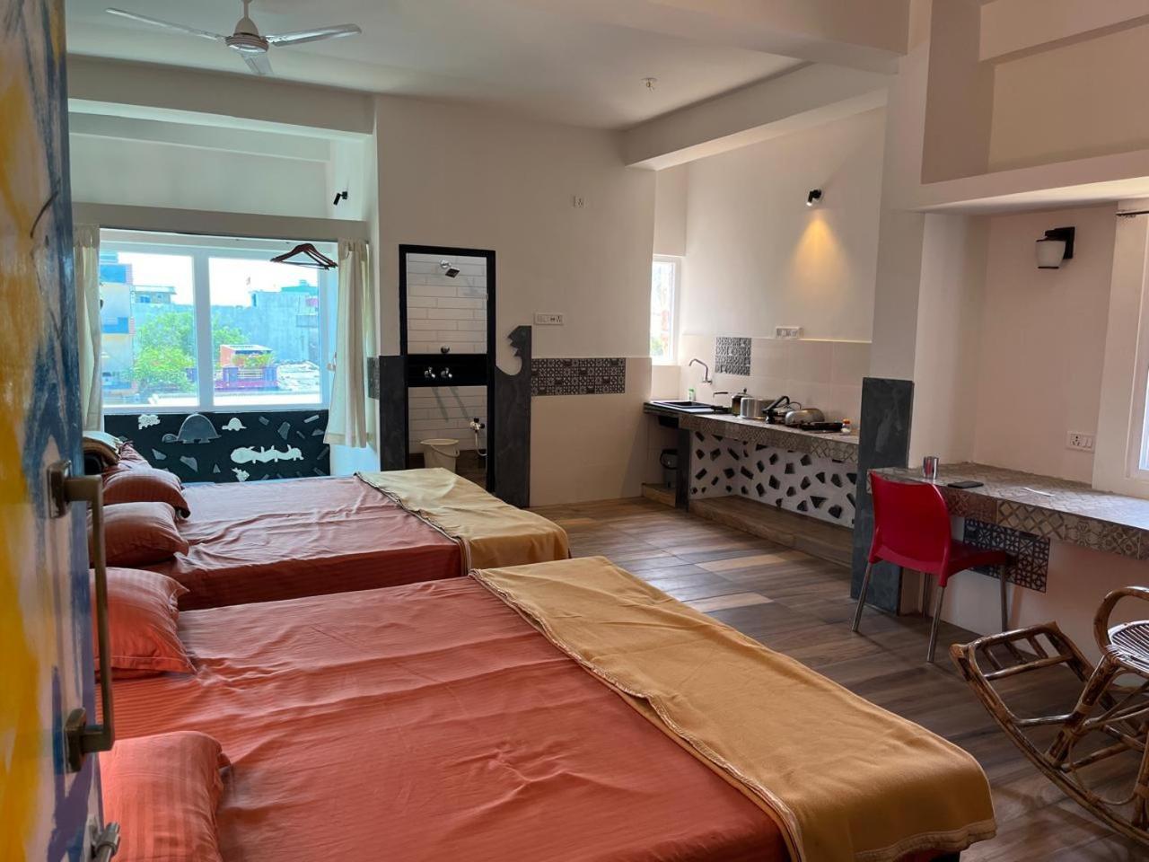 Nirman Homestay 5 Minutes Walk To Beach Purî Extérieur photo