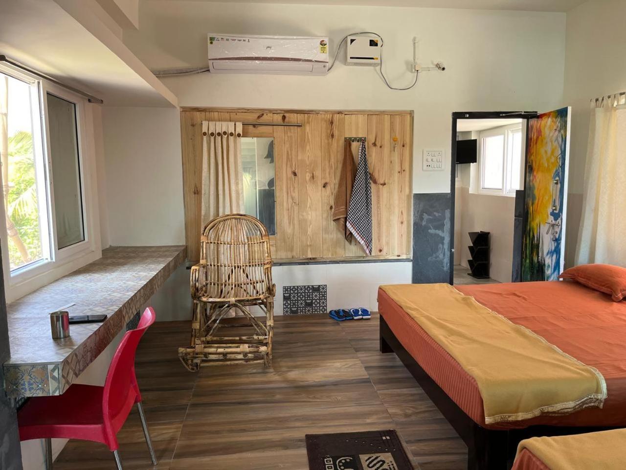 Nirman Homestay 5 Minutes Walk To Beach Purî Extérieur photo