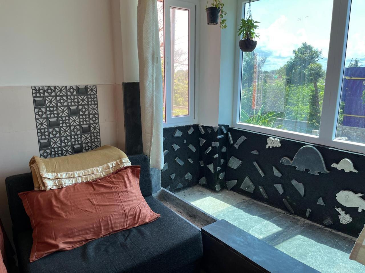 Nirman Homestay 5 Minutes Walk To Beach Purî Extérieur photo