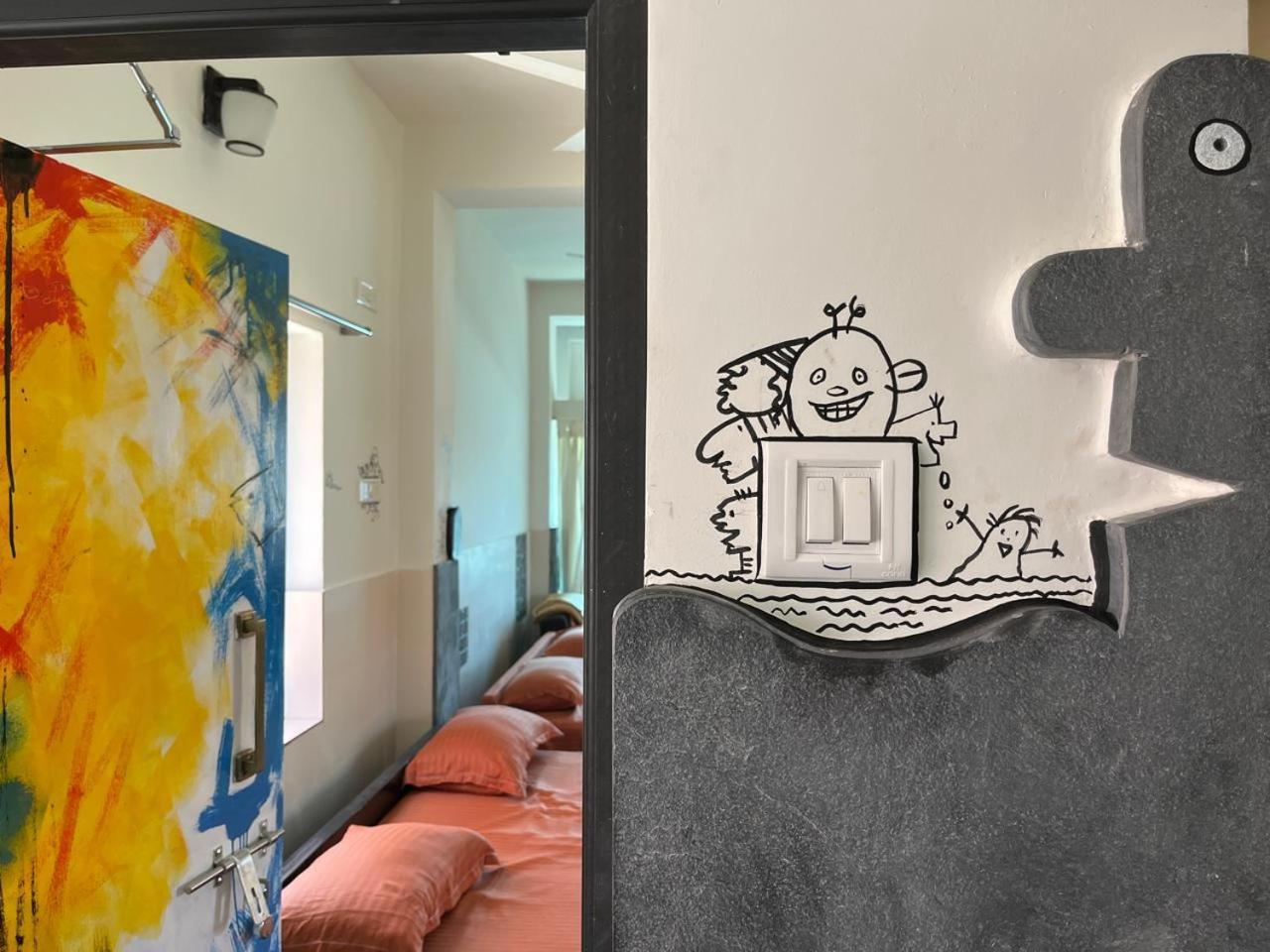 Nirman Homestay 5 Minutes Walk To Beach Purî Extérieur photo