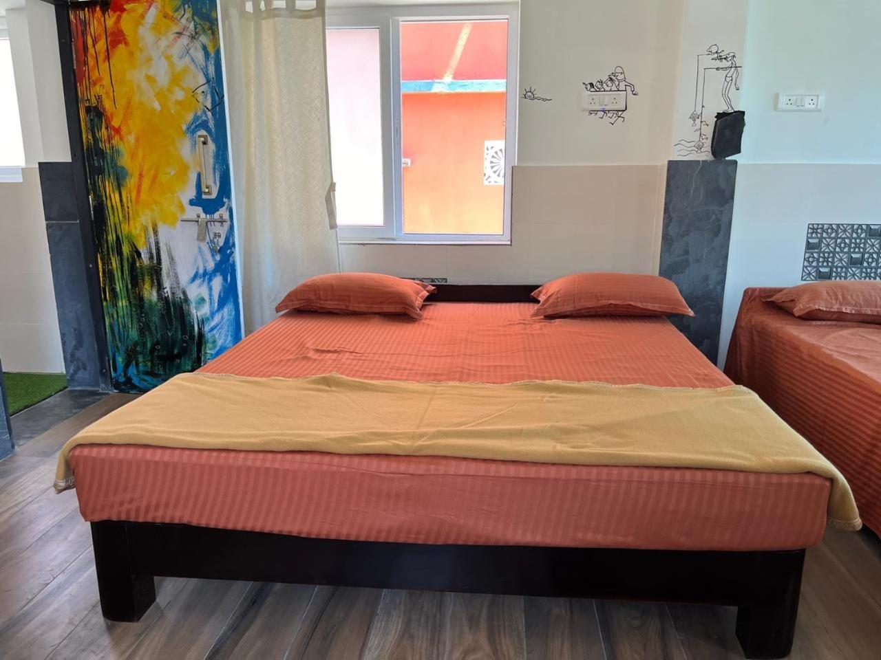 Nirman Homestay 5 Minutes Walk To Beach Purî Extérieur photo